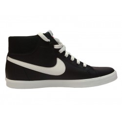 NIKE FASTHAM