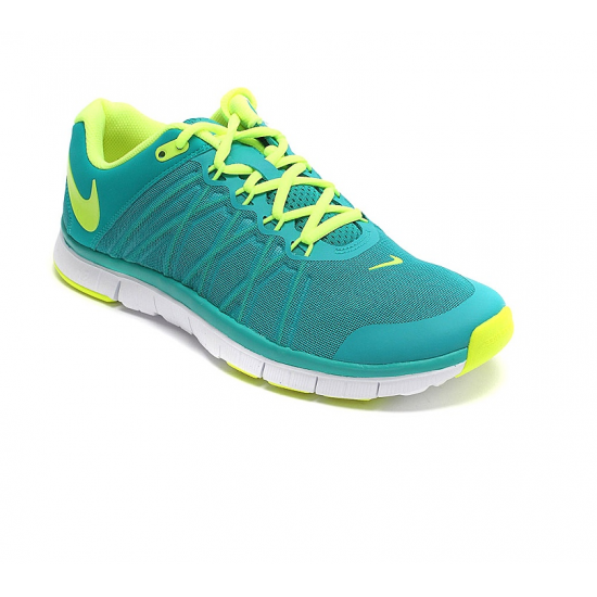 NIKE FREE TRAINER 3.0