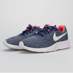 NIKE WMNS TANJUN SE