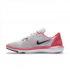 NIKE WMNS FLEX SUPREME TR 5